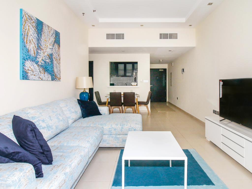 Rh- Skyview Tower, Marina, 1br With Large Terrace Apartment *