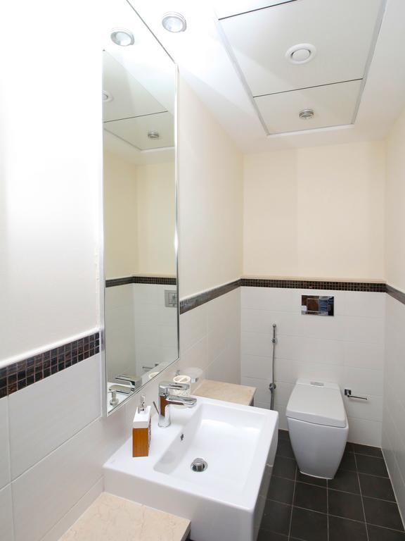 Rh- Skyview Tower, Marina, 1br With Large Terrace Apartment Dubai